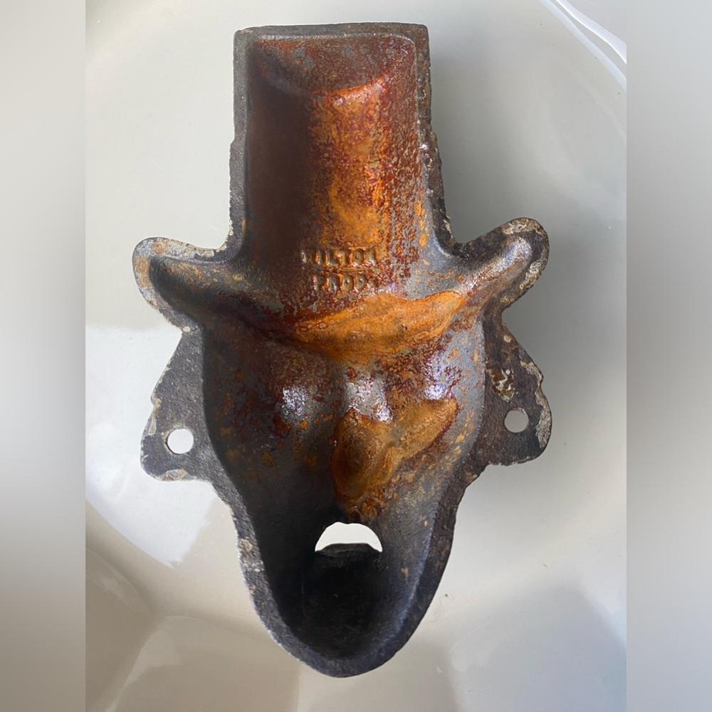 Wilton Mr Dry Bottle Opener Cast Iron Man W/ Tophat Wall Mount Vintage Excellent - Picture 3 of 7